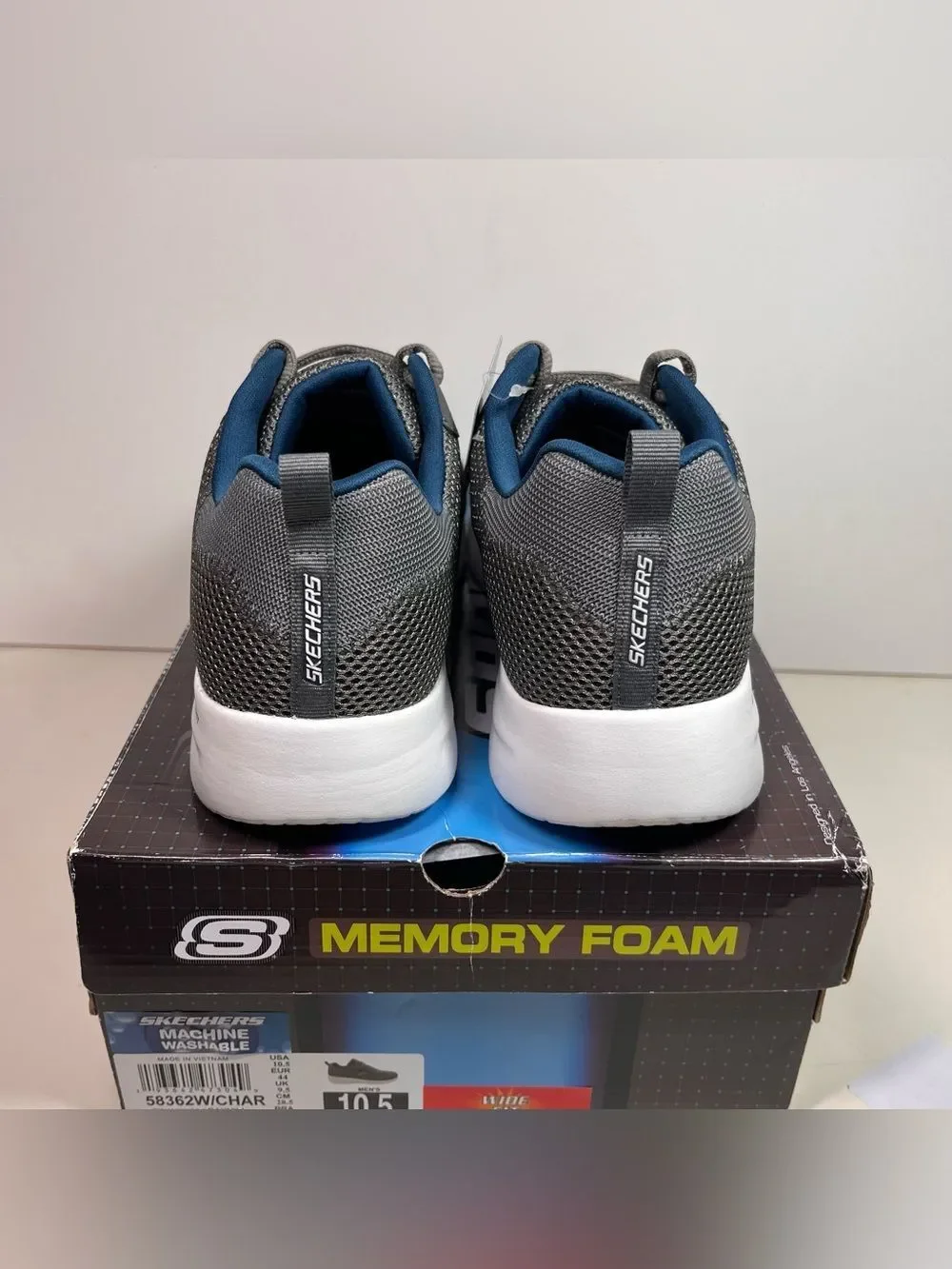 Skechers Mens Dynamight 2.0- Rayhill Sneakers